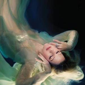 Ellie Goulding - Higher Than Heaven [Deluxe]