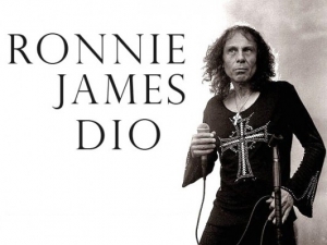  Ronnie James Dio - 